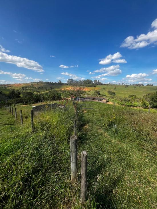 fazenda-venda-fazenda-araras-bambui-mg-1105316